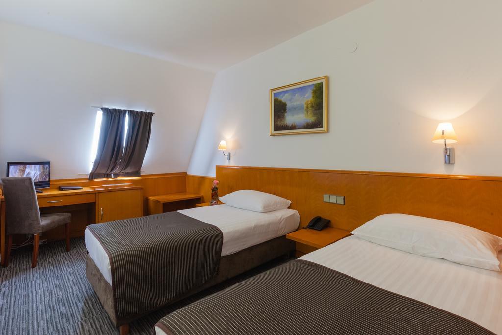 Hotel Grabovac Plitvička Jezera المظهر الخارجي الصورة